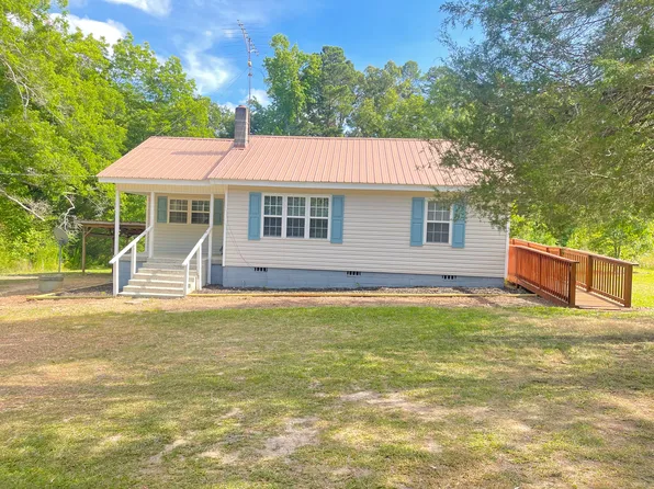627 Hemp Street Ext, Robbins, NC 27325