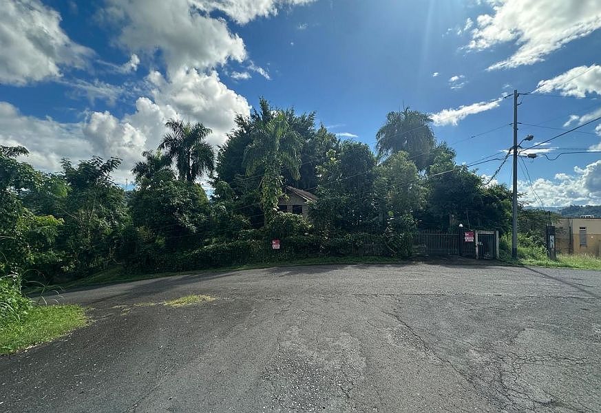1st image of Hacienda Del Lago Solar 61 Calle #301