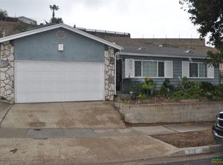 226 69th St, San Diego, CA 92114