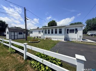 19 Pine Street, East Windsor, CT 06088