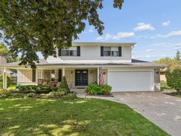 35299 Rhoades Dr, Clinton Township, MI 48035