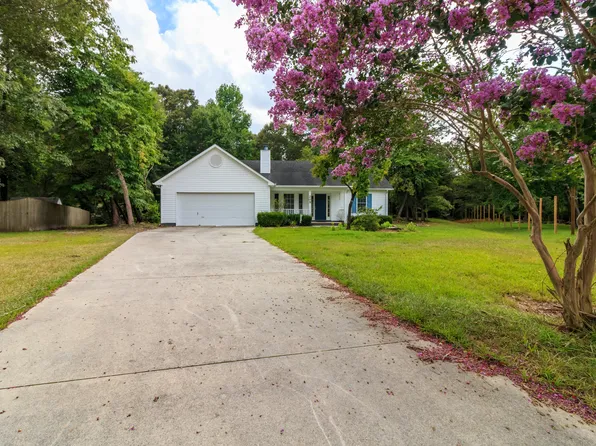 205 Shady Ct, Jacksonville, NC 28540