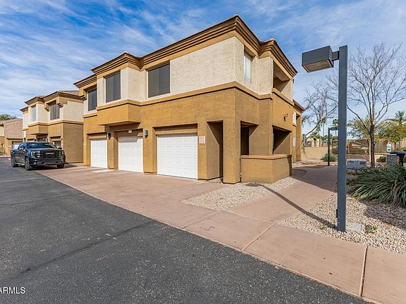 4th image of 1445 E BROADWAY Road #116