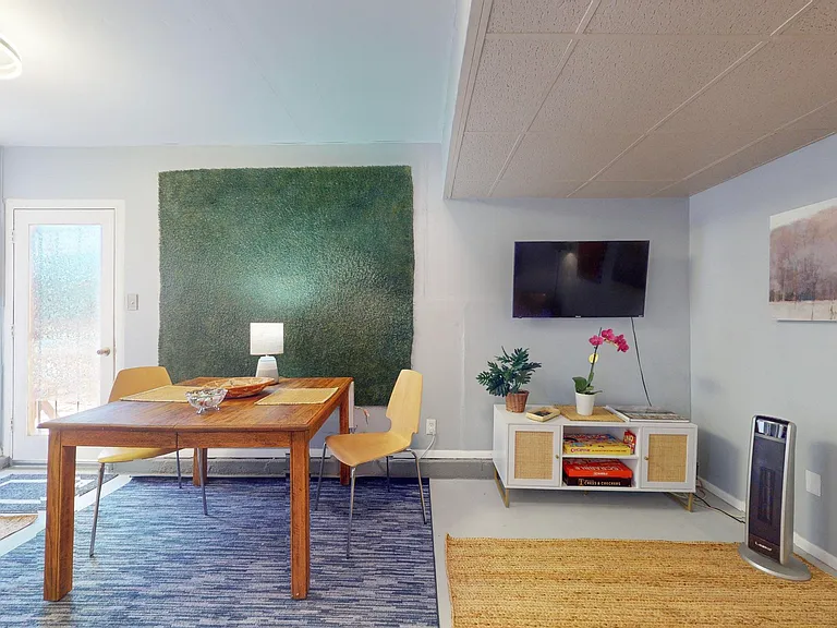 2898 Calle De Pinos Altos #A — Photo 2