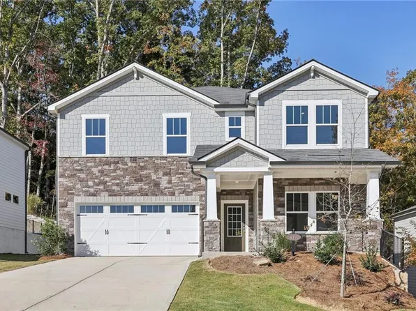 419 Valley Oak Dr, Dawsonville, GA 30534
