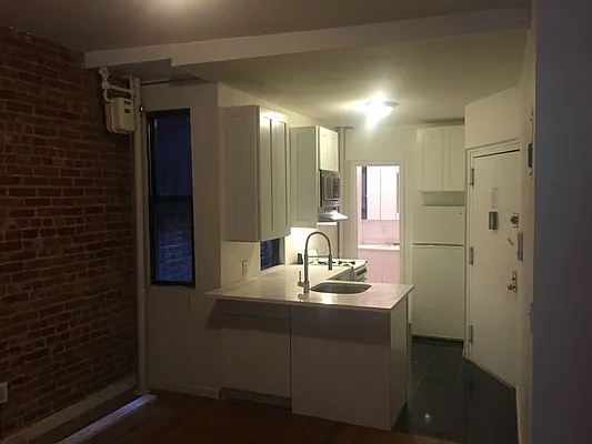 Rented by Sky Management | media 24