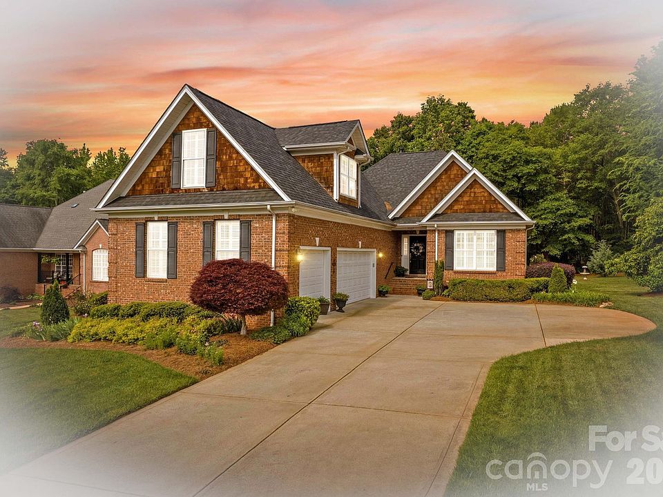 1st image of 7767 Saint Andrews Ln