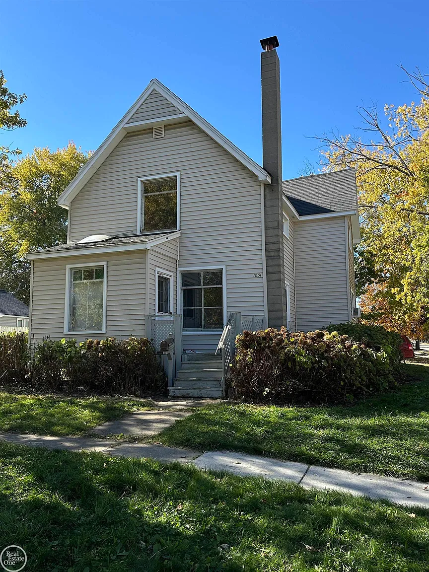 1831 11th Ave photo 1