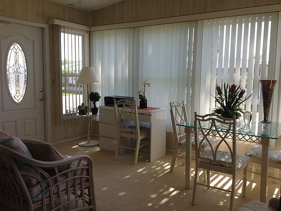 5th image of 223 Spanish Lakes Dr