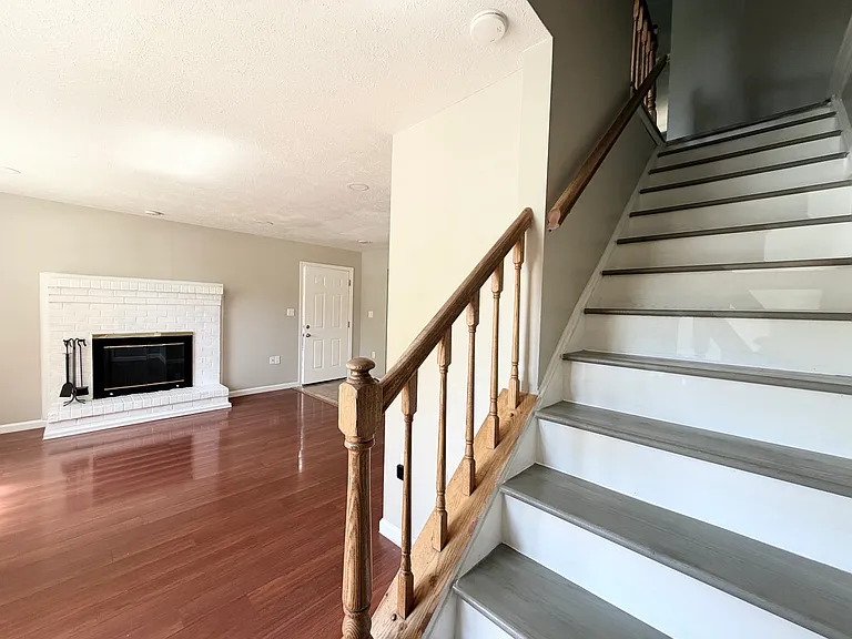 19533 Fetlock Dr — Photo 19