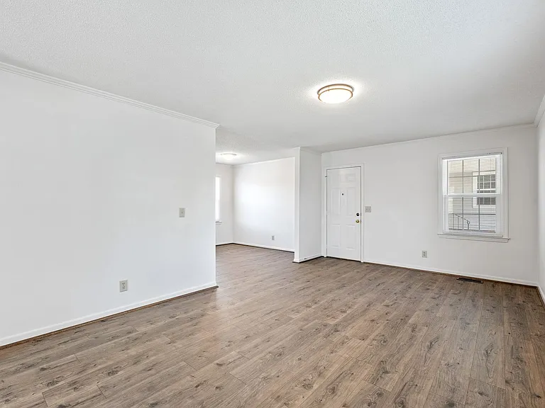 203B Lancaster Ave — Photo 11
