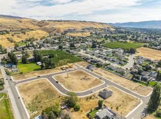 3217 NW Cascade Ave LOT 29, East Wenatchee, WA 98802
