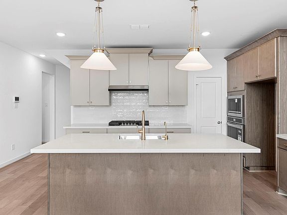 6th image of this home