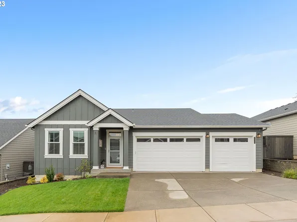 1785 N Broadway St, Estacada, OR 97023