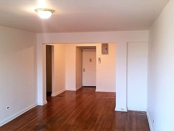 3rd image of 60 E 17th St APT 5L