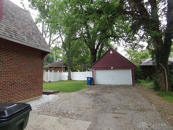 3rd image of 1732 Malvern Ave