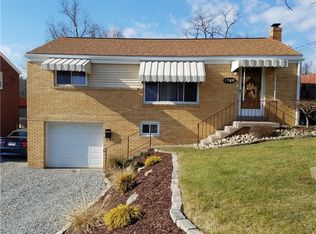 1360 Cascade Dr, Homestead, PA