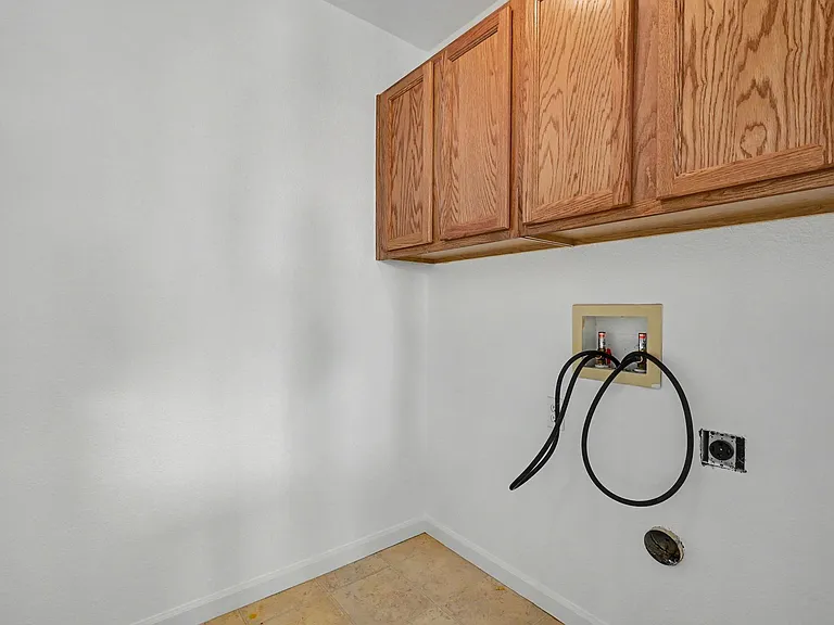 21164 E Jefferson Cir — Photo 8