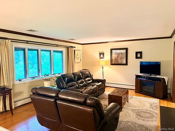 4th image of 15 Trenton Road