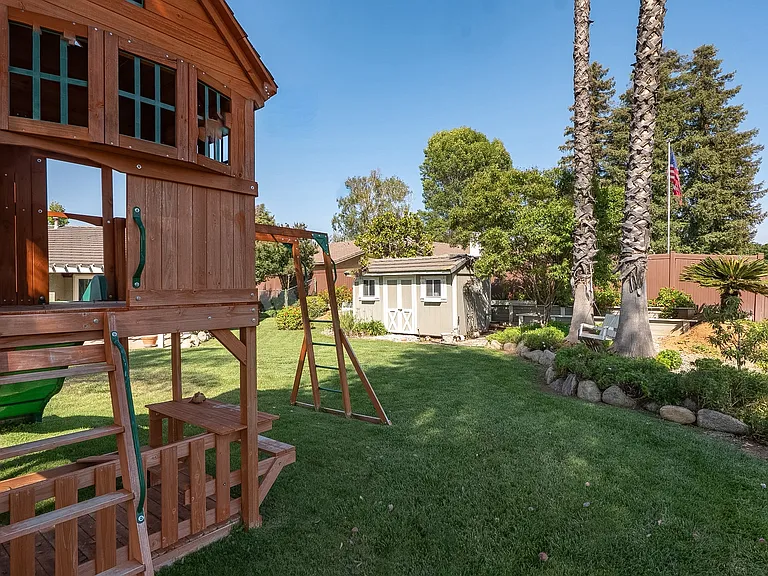 420 Wilbar Cir — Photo 40