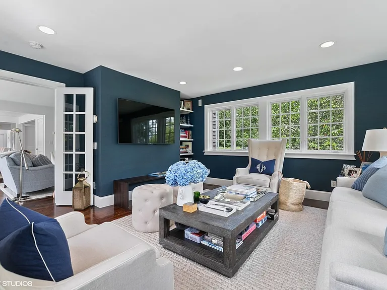 15 Ludlow Grn — Photo 38