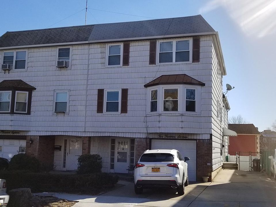 1st image of 21416 18th Ave