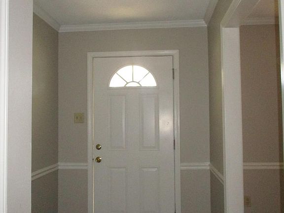 3rd image of 4057 Oakbend Dr
