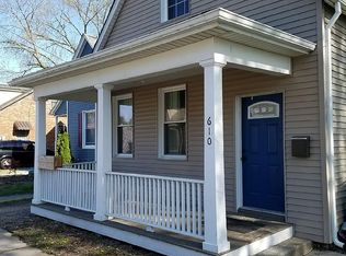 610 E Main St, Mascoutah, IL 62258