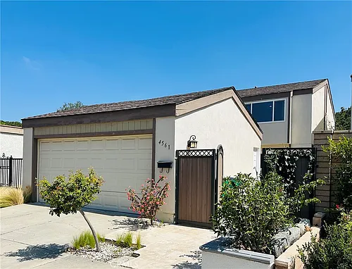 4561 Green Tree Ln Photo 1 4561 Green Tree Ln Photo 1
