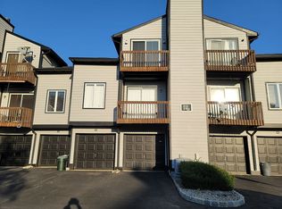 314 Village Cmns #314, Flemington, NJ 08822