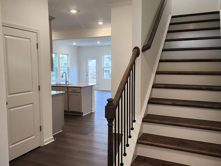707 Painted Daisy Ln — Photo 2