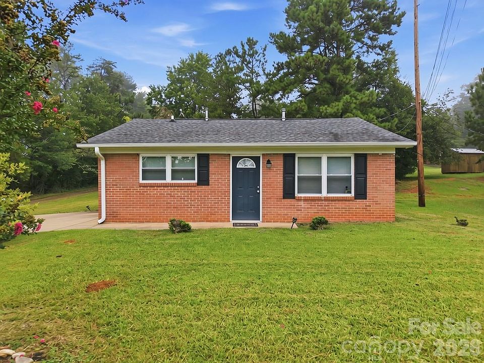 1st image of 209 Roberson Rd