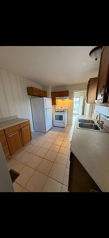 1st image of 23 W Beach Ave