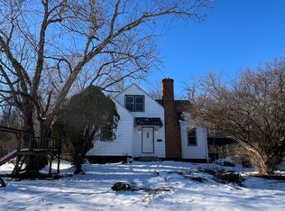 4893 Winton Ridge Ln, Cincinnati, OH 45232