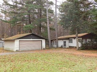 8927 Theis Dr, Woodruff, WI 54568