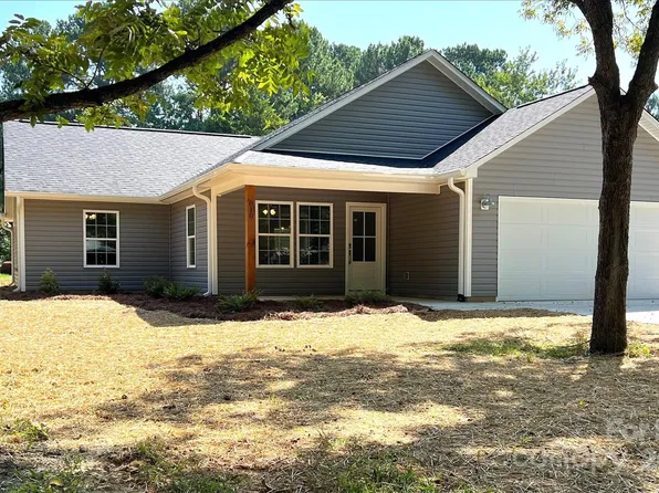 810 Dick St, Albemarle, NC 28001