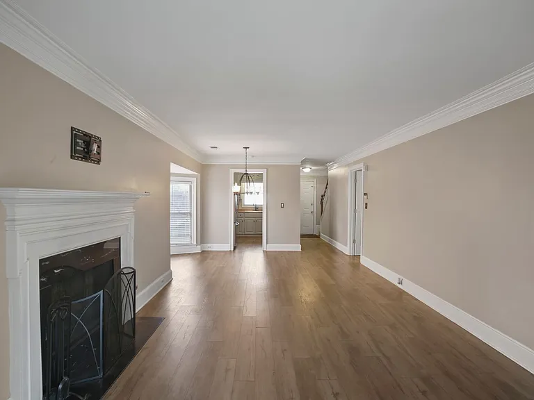 245 Towergate Pl — Photo 4