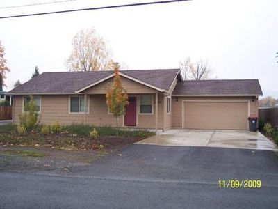 2366 Corona Ave, Medford, OR, 97504