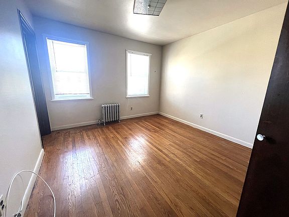 5th image of 21-34 29th Ave #2F