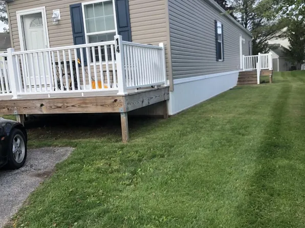 14 Willow Tree Ln, Dover, PA 17315