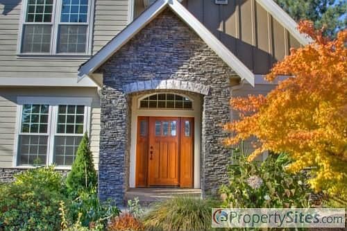 2nd image of 12528 5th Ave NE