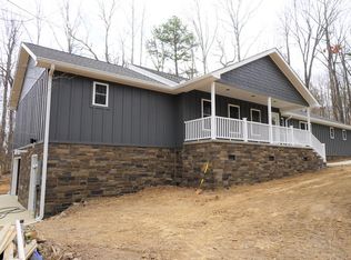 176 Meadowwood Rd, Newport, TN 37821