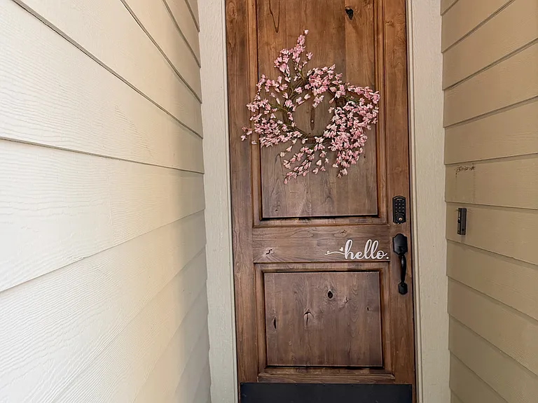 2710 E Van Oker Ct — Photo 3