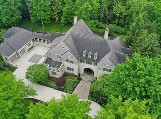 1903 Strathshire Hall Ln, Powell, OH