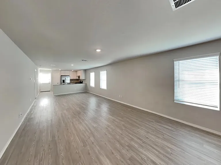 4602 Calaveras Crk — Photo 7