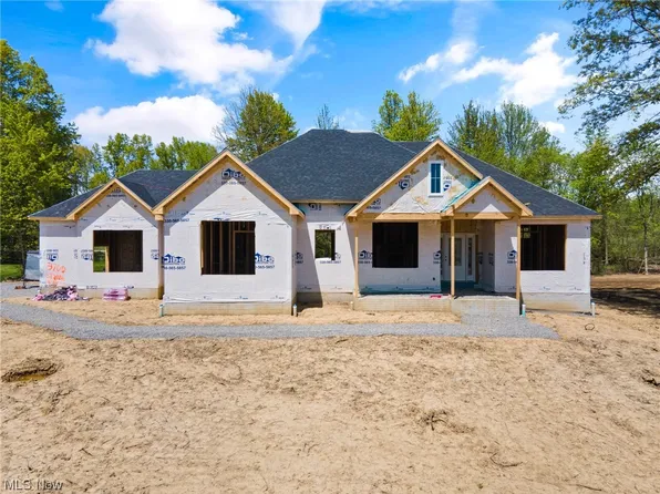3700 Saint James Way, Youngstown, OH 44514