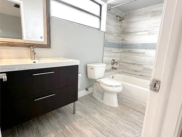10000 NW 9th Street Cir #21 — Photo 20