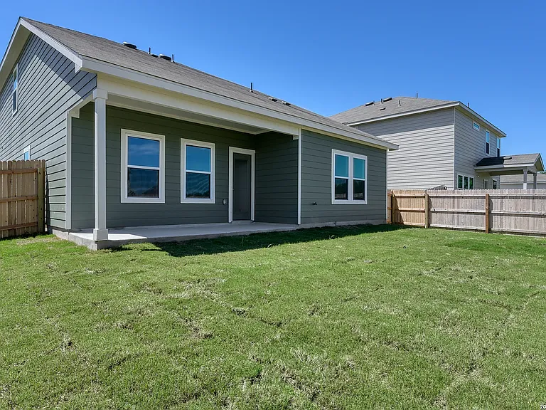 12811 Lower Peach Way — Photo 32