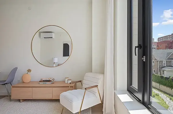 Rented by Living New York | media 8