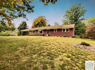 95 Tabor Dr, Martinsville, VA 24112